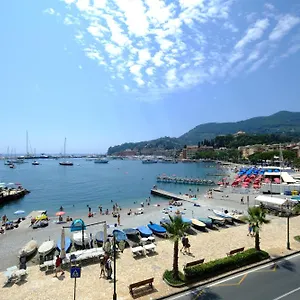 un-tuffo-nel-santa-margherita-ligure.hotelitalianriviera.com/